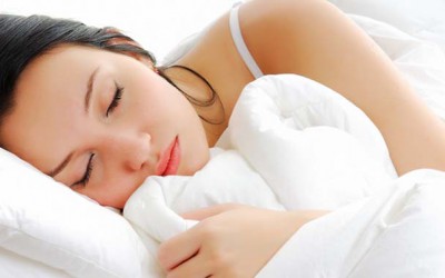 ¿Qué relación tiene la alimentación con el sueño?